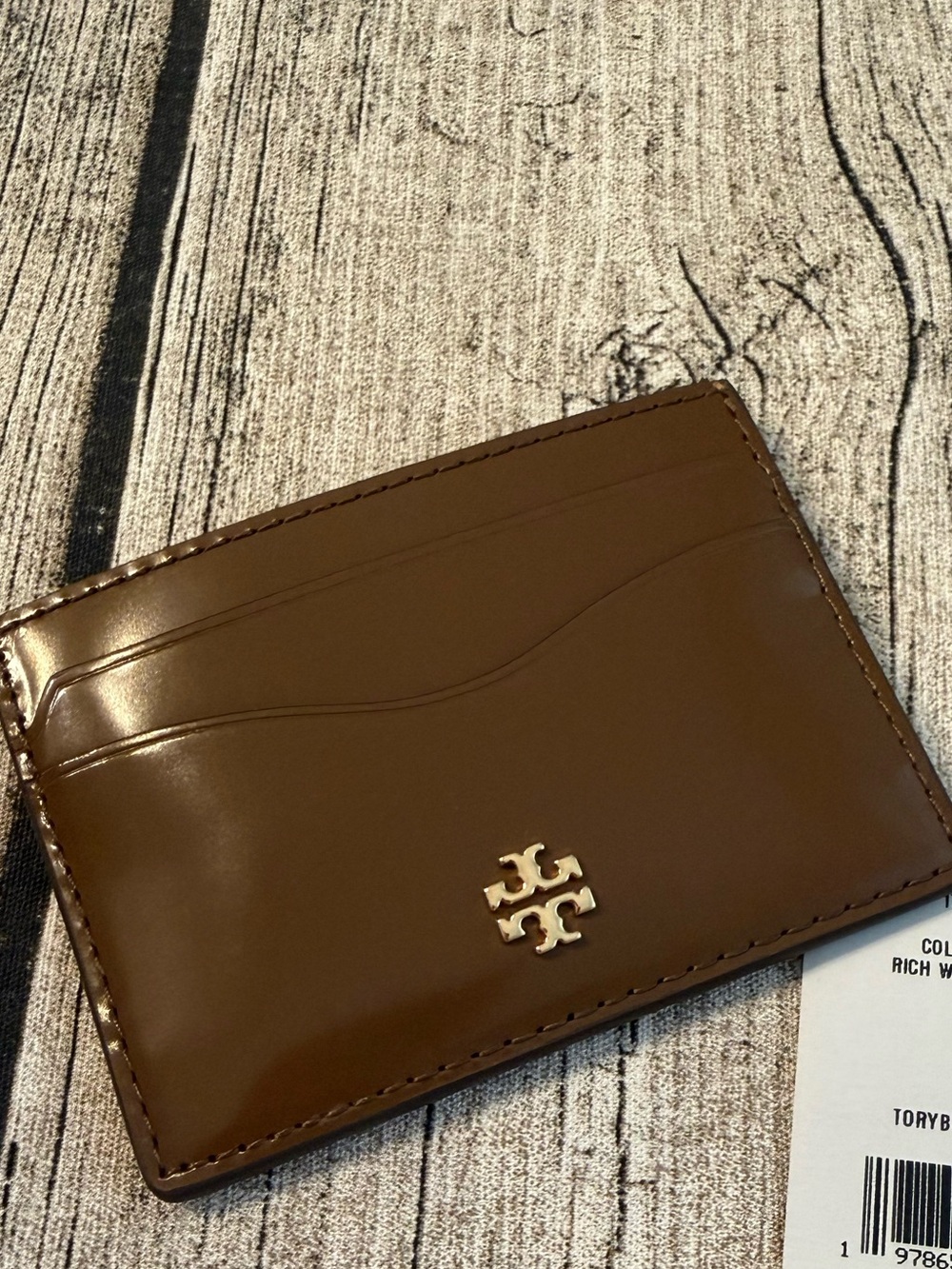 🔥 NWT! Tory Burch patent leather slim card wallet. Brand new! Authentic brand